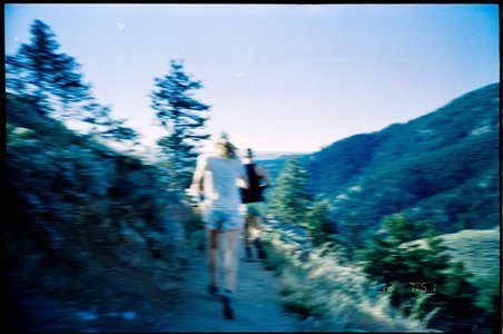 FilmRoll-Gold200-Sureshot-WedMornRun-2024-06-12-098